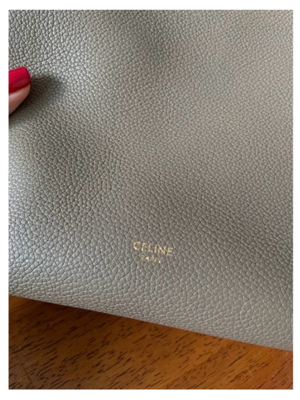 Celine Sangle Small Bucket Bag in soft grained calfskin - Picture 3 of 12